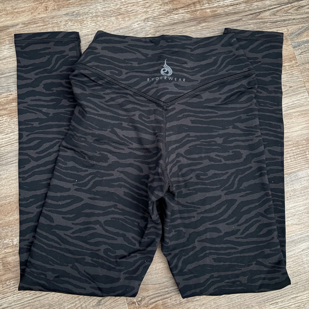 Ryderwear Black Animal Print Leggings